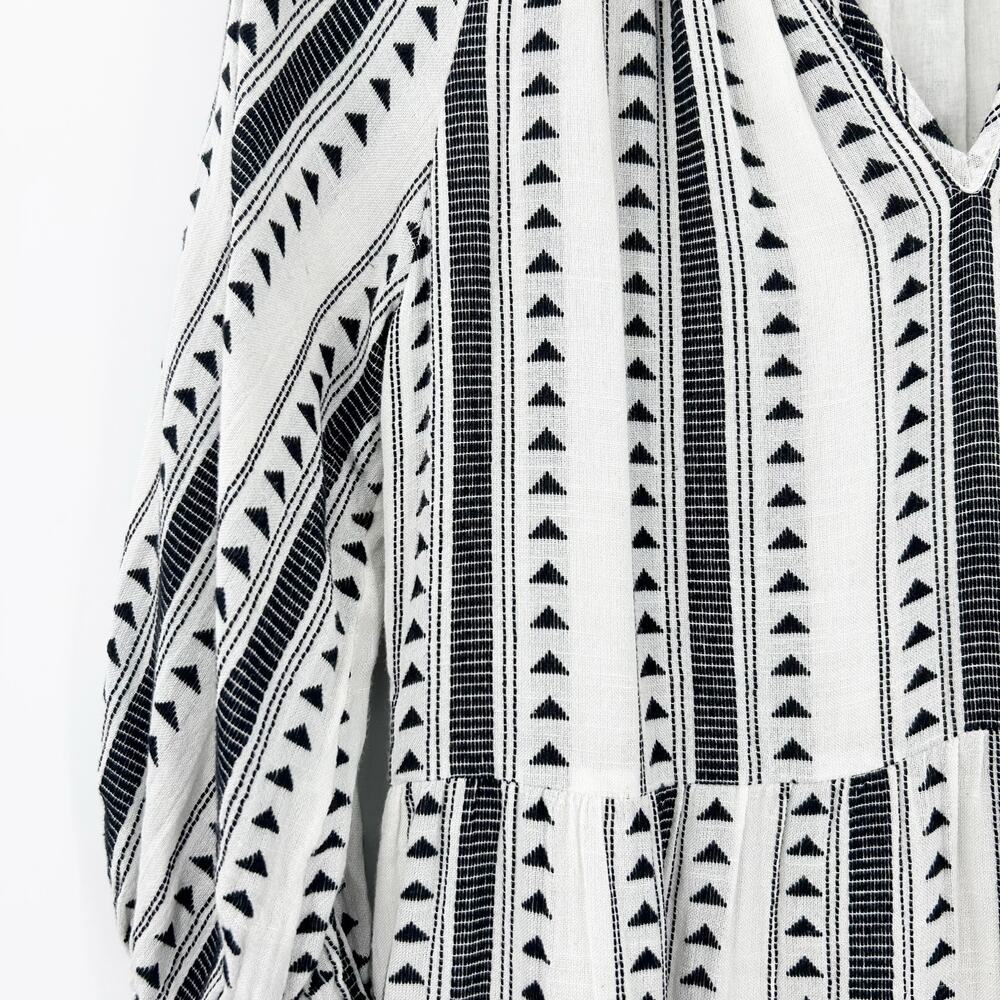 Evereve Carolina Black & Ivory Aztec Stripe Tiered Mini Dress Womens Size XS - Picture 6 of 12